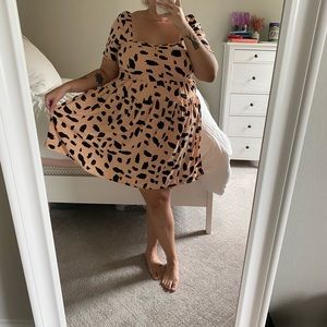 Wednesday’s Girl Curve monk tea dress smudge print